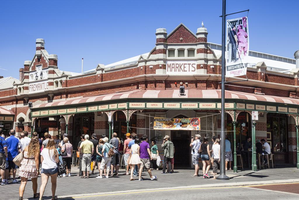 Gallery Serviced Apartments Fremantle Buitenkant foto